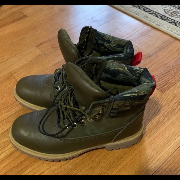 🎉HP🎉Timberland Boots - Picture 2 of 5